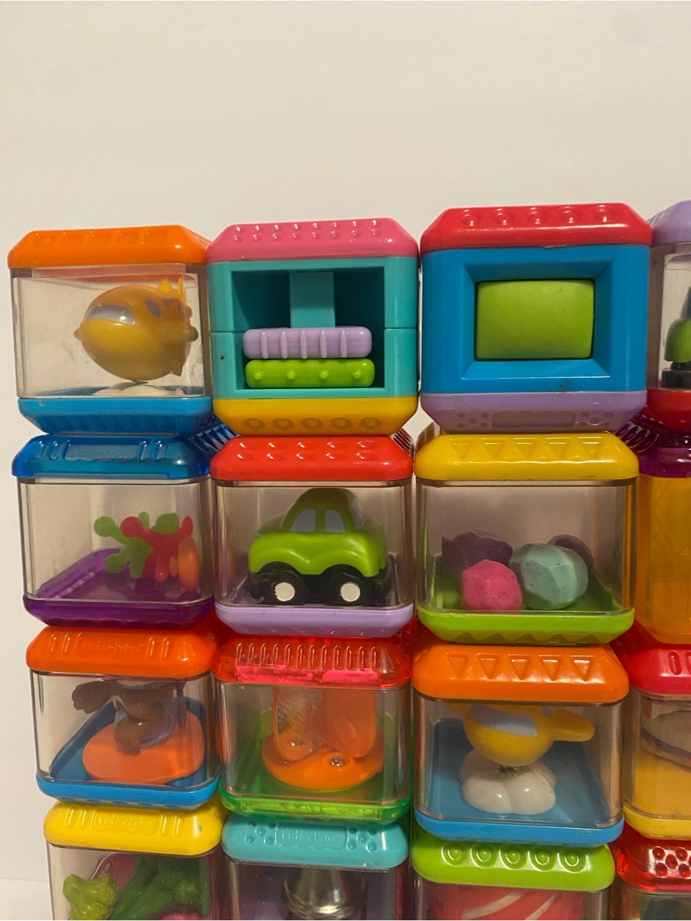 Vintage Fisher Price Peek a Boo Blocks Sensory Toys Block Lot Of 25 Baby Bundle - Picture 5 of 5